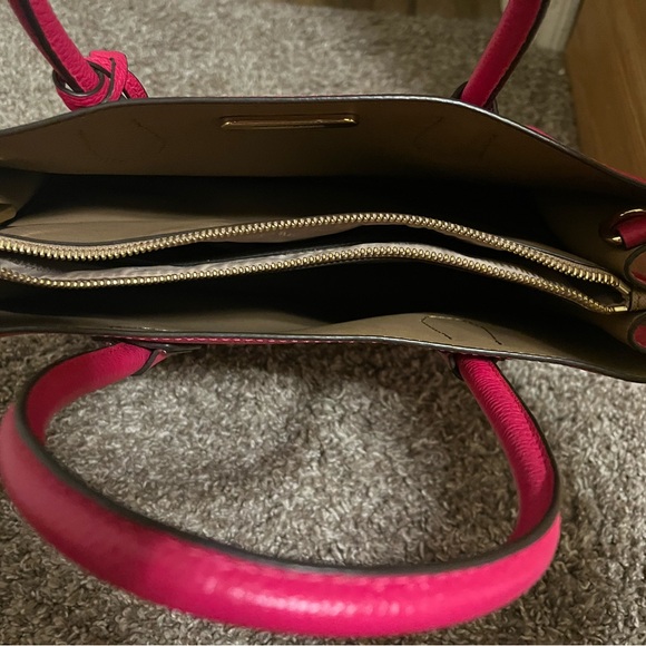 NWOT MICHAEL KORS MERCER WITH STRAP - Picture 5 of 12